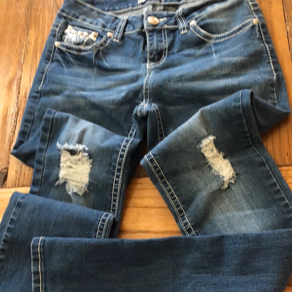 Ladies Jeans  Juniors size 5 Sound girl destress leg